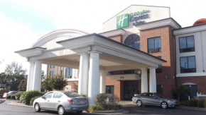 Holiday Inn Express & Suites Dyersburg, an IHG Hotel